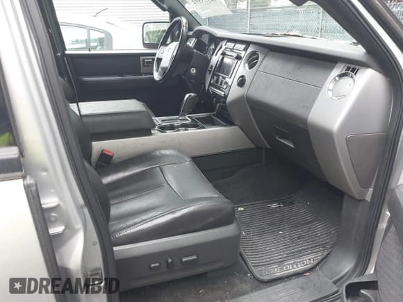 ✅ 2011 Ford Expedition Max Limited • VIN: 1FMJK2A59BEF25368 • Lot: 42373592. Listed on IAAI with 220,426 mi. Free auction sales archive from the USA and detailed vehicle history report at DreamBid. Image 5.