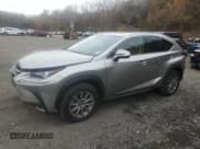 ✅ 2021 Lexus NX 300 • VIN: JTJDARDZ5M2253544 • Лот: 90876795. Опубликован ранее на Copart с пробегом 53 448 миль. Бесплатный доступ к архиву аукционных продаж из США и подробный отчёт об истории автомобиля на DreamBid. Изображение 1.