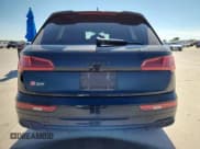 ✅ 2018 Audi SQ5 Premium Plus • VIN: WA1A4AFY5J2200836 • Lot: 87220395. Listed on Copart with 79,774 mi. Free auction sales archive from the USA and detailed vehicle history report at DreamBid. Image 6.