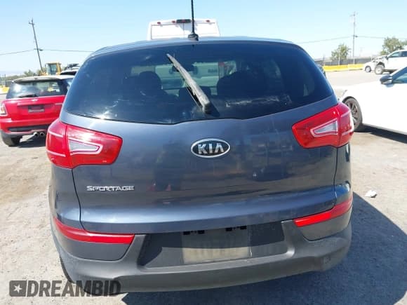 ✅ 2012 Kia Sportage LX • VIN: KNDPB3A28C7186408 • Lot: 42575535. Listed on IAAI with 232,994 mi. Free auction sales archive from the USA and detailed vehicle history report at DreamBid. Image 16.