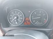 ✅ 2011 BMW 3 Series 335d • VIN: WBAPN7C5XBA949226 • Lot: 42644912. Wystawiony na IAAI z przebiegiem 94 160 mil. Bezpłatny archiwum sprzedaży aukcyjnych z USA i szczegółowy raport historii pojazdu na DreamBid. Zdjęcie 7.