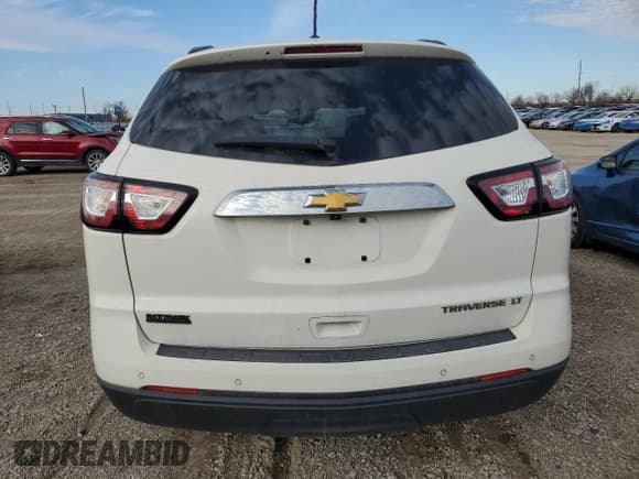 ✅ 2014 Chevrolet Traverse LT • VIN: 1GNKRGKD9EJ171944 • Lot: 92418255. Wystawiony na Copart z przebiegiem 251 979 mil. Bezpłatny archiwum sprzedaży aukcyjnych z USA i szczegółowy raport historii pojazdu na DreamBid. Zdjęcie 6.
