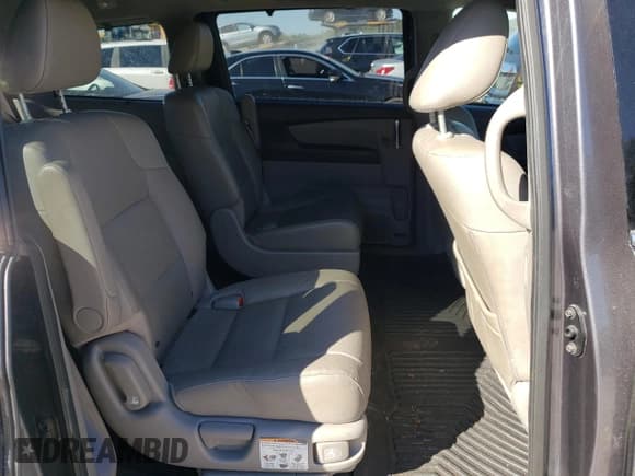 ✅ 2017 Honda Odyssey Touring • VIN: 5FNRL5H95HB007571 • Lot: 70175465. Listed on Copart with 120,959 mi. Free auction sales archive from the USA and detailed vehicle history report at DreamBid. Image 11.