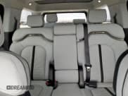 ✅ 2023 Rivian R1S Adventure • VIN: 7PDSGABA4PN026056 • Lot: 56892495. Wystawiony na Copart z przebiegiem Nie podano. Bezpłatny archiwum sprzedaży aukcyjnych z USA i szczegółowy raport historii pojazdu na DreamBid. Zdjęcie 10.