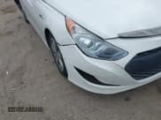 ✅ 2012 Hyundai Sonata Hybrid • VIN: KMHEC4A42CA020959 • Lot: 41480541. Listed on IAAI with 79,777 mi. Free auction sales archive from the USA and detailed vehicle history report at DreamBid. Image 6.