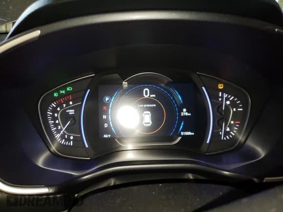 ✅ 2020 Hyundai Santa Fe Limited • VIN: 5NMS5CAA4LH168960 • Lot: 41091224. Wystawiony na Copart z przebiegiem 51 500 mil. Bezpłatny archiwum sprzedaży aukcyjnych z USA i szczegółowy raport historii pojazdu na DreamBid. Zdjęcie 9.