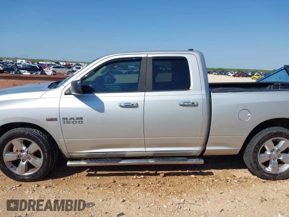 ✅ 2015 Ram 1500 SLT • VIN: 1C6RR6GT7FS553524 • Lot: 42791940. Listed on IAAI with 226,283 mi. Free auction sales archive from the USA and detailed vehicle history report at DreamBid. Image 14.
