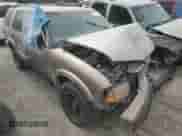 1997 Chevrolet Blazer LS с VIN 1GNCS13W3V2197732, выставлен на аукционе Copart как лот 56792025 с пробегом 203 968 миль миль и На запчасти • Non repairable. История ставок и продаж доступна на DreamBid. Изображение 4.