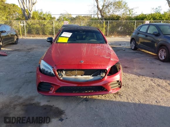 ✅ 2019 Mercedes-Benz C 300 • VIN: WDDWJ8DB6KF803628 • Lot: 41541737. Wystawiony na IAAI z przebiegiem 90 239 mil. Bezpłatny archiwum sprzedaży aukcyjnych z USA i szczegółowy raport historii pojazdu na DreamBid. Zdjęcie 13.