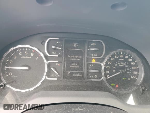 ✅ 2019 Toyota Tundra SR5 • VIN: 5TFFY5F11KX249160 • Lot: 67981665. Wystawiony na Copart z przebiegiem 97 667 mil. Bezpłatny archiwum sprzedaży aukcyjnych z USA i szczegółowy raport historii pojazdu na DreamBid. Zdjęcie 9.