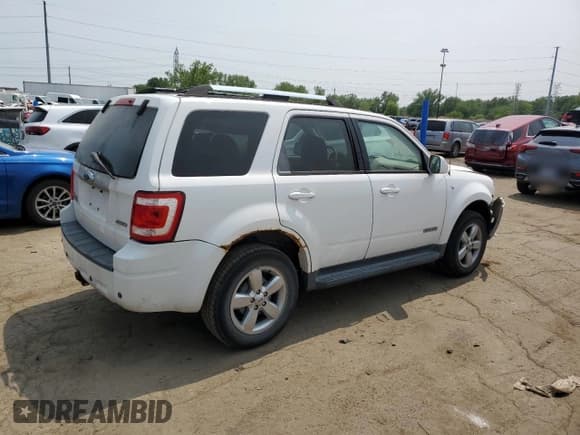 ✅ 2008 Ford Escape Limited • VIN: 1FMCU94128KB44833 • Lot: 59509875. Listed on Copart with 300,951 mi. Free auction sales archive from the USA and detailed vehicle history report at DreamBid. Image 3.