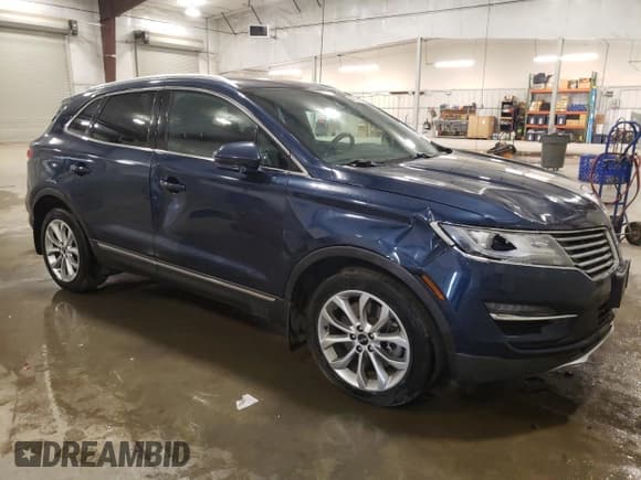 ✅ 2016 Lincoln MKC Select • VIN: 5LMTJ2DH2GUJ30556 • Lot: 48980995. Listed on Copart with 129,546 mi. Free auction sales archive from the USA and detailed vehicle history report at DreamBid. Image 4.
