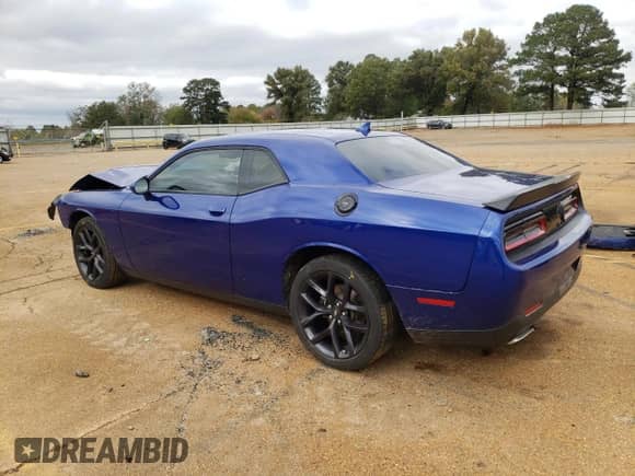 ✅ 2020 Dodge Challenger SXT • VIN: 2C3CDZAG8LH178048 • Lot: 67616072. Wystawiony na Copart z przebiegiem 39 773 mil mil. Skorzystaj z bezpłatnego archiwum sprzedaży aukcyjnych z USA i zobacz szczegółowy raport historii pojazdu na DreamBid. Zdjęcie 2.