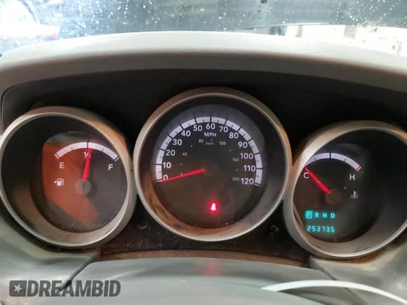 2010 Dodge Grand Caravan SE with VIN 2D4RN4DE6AR107716, listed as a Copart auction lot 42819605 with 253,735 mi miles and Clean title. Bid and sale history available at DreamBid. Image 9.