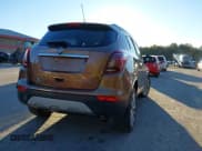 ✅ 2017 Buick Encore Preferred • VIN: KL4CJESB4HB182317 • Lot: 43406089. Wystawiony na IAAI z przebiegiem 90 047 mil. Bezpłatny archiwum sprzedaży aukcyjnych z USA i szczegółowy raport historii pojazdu na DreamBid. Zdjęcie 4.