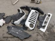 ✅ 2020 Jeep Gladiator Overland • VIN: 1C6HJTFG8LL103148 • Lot: 42869132. Wystawiony na IAAI z przebiegiem 29 758 mil. Bezpłatny archiwum sprzedaży aukcyjnych z USA i szczegółowy raport historii pojazdu na DreamBid. Zdjęcie 12.