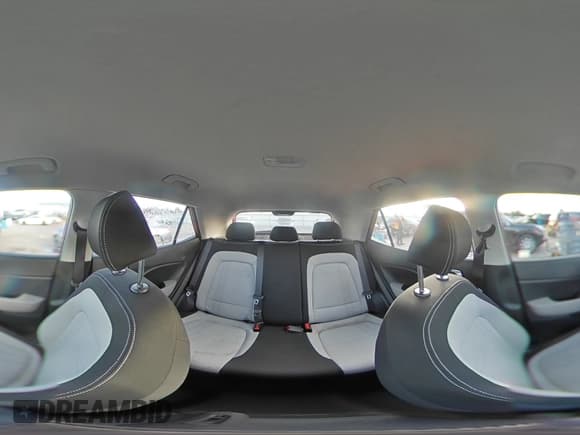 ✅ 2021 Hyundai Venue SEL • VIN: KMHRC8A3XMU125796 • Lot: 83298654. Listed on Copart with 13,683 mi. Free auction sales archive from the USA and detailed vehicle history report at DreamBid. Image 13.