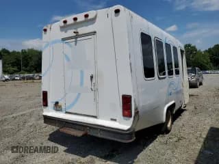 ✅ 2013 Ford Econoline Commercial • VIN: 1FDEE3FL0DDB22815 • Lot: 65554835. Listed on Copart with 421,577 mi. Free auction sales archive from the USA and detailed vehicle history report at DreamBid. Image 3.