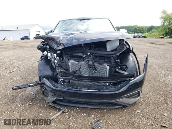 ✅ 2024 Volkswagen Tiguan Wolfsburg Edition • VIN: 3VVAB7AX2RM228919 • Lot: 62903595. Wystawiony na Copart z przebiegiem 6 689 mil. Bezpłatny archiwum sprzedaży aukcyjnych z USA i szczegółowy raport historii pojazdu na DreamBid. Zdjęcie 5.