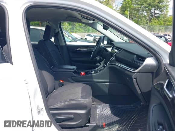 ✅ 2022 Jeep Grand Cherokee Altitude • VIN: 1C4RJHAG7N8633554 • Lot: 42357951. Listed on IAAI with 51,423 mi. Free auction sales archive from the USA and detailed vehicle history report at DreamBid. Image 5.