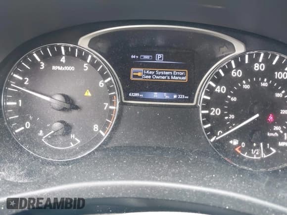 ✅ 2018 Nissan Pathfinder SV • VIN: 5N1DR2MM4JC621530 • Lot: 42199669. Wystawiony na IAAI z przebiegiem 63 289 mil. Bezpłatny archiwum sprzedaży aukcyjnych z USA i szczegółowy raport historii pojazdu na DreamBid. Zdjęcie 7.