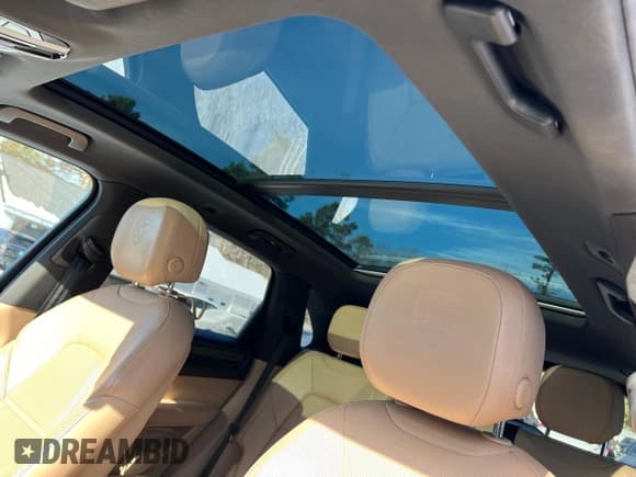 ✅ 2019 Porsche Cayenne • VIN: WP1AA2AY7KDA05952 • Lot: 42854295. Listed on Copart with 139,028 mi. Free auction sales archive from the USA and detailed vehicle history report at DreamBid. Image 10.