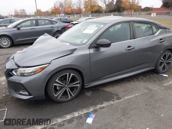 ✅ 2020 Nissan Sentra SR • VIN: 3N1AB8DV0LY261841 • Lot: 43564726. Listed on IAAI with 71,815 mi. Free auction sales archive from the USA and detailed vehicle history report at DreamBid. Image 2.
