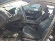 ✅ 2013 Lincoln MKZ • VIN: 3LN6L2JK6DR806309 • Lot: 61502155. Wystawiony na Copart z przebiegiem 56 999 mil. Bezpłatny archiwum sprzedaży aukcyjnych z USA i szczegółowy raport historii pojazdu na DreamBid. Zdjęcie 7.