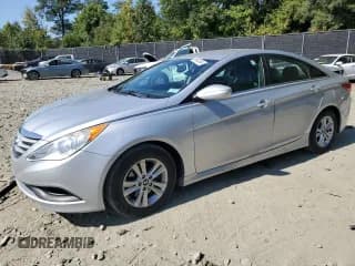 ✅ 2014 Hyundai Sonata GLS • VIN: 5NPEB4AC8EH904348 • Lot: 68420334. Listed on Copart with 178,504 mi. Free auction sales archive from the USA and detailed vehicle history report at DreamBid. Image 1.