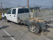 ✅ 2006 Chevrolet Silverado 1500 • VIN: 1GBHC23U36F265638 • Лот: 42360129. Опубликован ранее на IAAI с пробегом 182 385 миль. Бесплатный доступ к архиву аукционных продаж из США и подробный отчёт об истории автомобиля на DreamBid. Изображение 3.