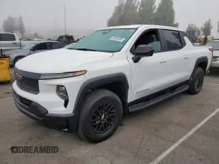 ✅ 2024 Chevrolet Silverado EV Work Truck • VIN: 1GC10UED1RU201421 • Лот: 85508105. Опубликован ранее на Copart с пробегом 4 174 миль. Бесплатный доступ к архиву аукционных продаж из США и подробный отчёт об истории автомобиля на DreamBid. Изображение 1.