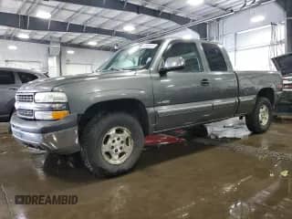2002 Chevrolet Silverado 1500 LT с VIN 1GCEK19T82Z267260, выставлен на аукционе Copart как лот 60066915 с пробегом 177 446 миль миль и Списание • Salvage title. История ставок и продаж доступна на DreamBid. Изображение 1.