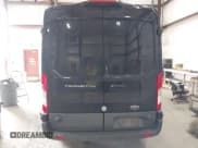 ✅ 2018 Ford Transit • VIN: 1FTYR2CM5JKB42191 • Lot: 42976807. Wystawiony na IAAI z przebiegiem 104 385 mil. Bezpłatny archiwum sprzedaży aukcyjnych z USA i szczegółowy raport historii pojazdu na DreamBid. Zdjęcie 16.