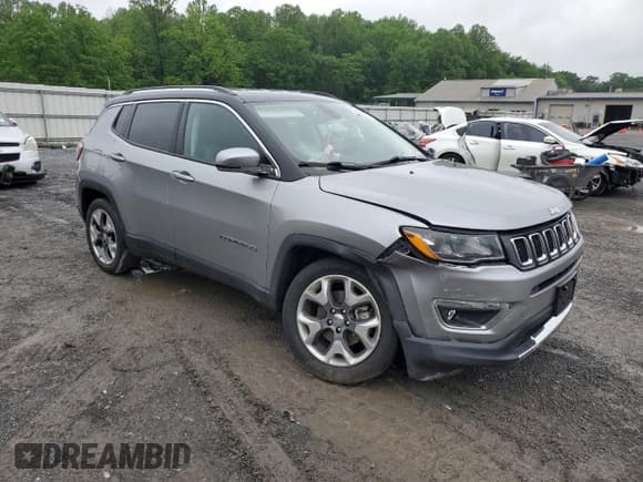 ✅ 2020 Jeep Compass Limited • VIN: 3C4NJCCBXLT211330 • Lot: 56938845. Listed on Copart with 98,968 mi. Free auction sales archive from the USA and detailed vehicle history report at DreamBid. Image 4.