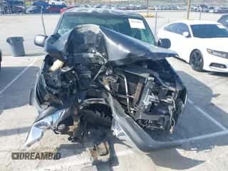 ✅ 2004 Chevrolet Silverado 2500 LT • VIN: 1GCGC23U44F159168 • Lot: 42152864. Wystawiony na IAAI z przebiegiem Nie podano. Bezpłatny archiwum sprzedaży aukcyjnych z USA i szczegółowy raport historii pojazdu na DreamBid. Zdjęcie 6.