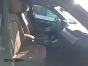 ✅ 2022 Audi Q3 S line Premium • VIN: WA1DECF36N1061709 • Lot: 40844186. Wystawiony na IAAI z przebiegiem 26 283 mil. Bezpłatny archiwum sprzedaży aukcyjnych z USA i szczegółowy raport historii pojazdu na DreamBid. Zdjęcie 5.