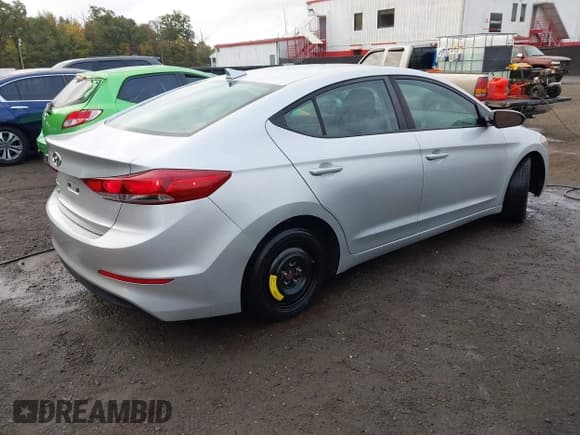 ✅ 2017 Hyundai Elantra SE • VIN: 5NPD74LF4HH127028 • Lot: 43410903. Listed on IAAI with 158,123 mi. Free auction sales archive from the USA and detailed vehicle history report at DreamBid. Image 4.