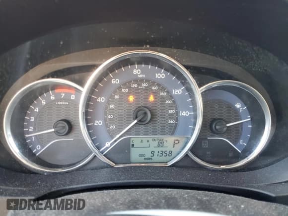 ✅ 2015 Toyota Corolla L • VIN: 2T1BURHE6FC329916 • Лот: 80848725. Опубликован ранее на Copart с пробегом 91 358 миль. Бесплатный доступ к архиву аукционных продаж из США и подробный отчёт об истории автомобиля на DreamBid. Изображение 9.