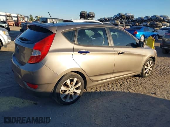 2012 Hyundai Accent SE с VIN KMHCU5AE3CU034838, выставлен на аукционе IAAI как лот 43617462 с пробегом 181 170 миль миль и . История ставок и продаж доступна на DreamBid. Изображение 4.