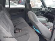 ✅ 1999 Dodge Durango • VIN: 1B4HS28Y5XF685510 • Lot: 43309271. Wystawiony na IAAI z przebiegiem Nie podano. Bezpłatny archiwum sprzedaży aukcyjnych z USA i szczegółowy raport historii pojazdu na DreamBid. Zdjęcie 8.