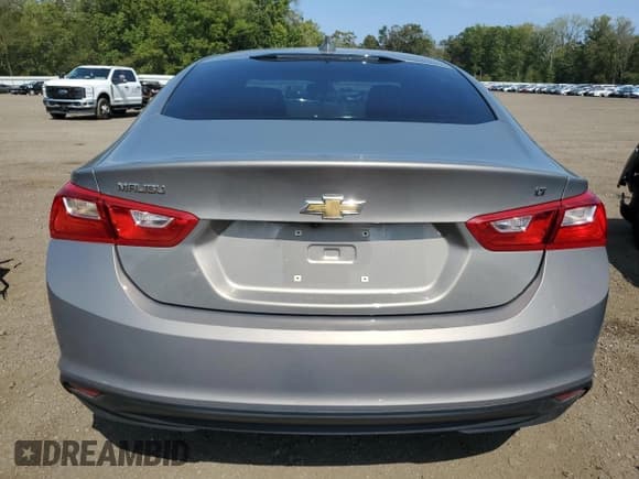 ✅ 2018 Chevrolet Malibu LT • VIN: 1G1ZD5ST3JF222247 • Lot: 81272585. Listed on Copart with 73,734 mi. Free auction sales archive from the USA and detailed vehicle history report at DreamBid. Image 6.