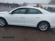 ✅ 2014 Chevrolet Malibu LT • VIN: 1G11C5SL1EF137977 • Лот: 43725596. Опубликован ранее на IAAI с пробегом 86 495 миль. Бесплатный доступ к архиву аукционных продаж из США и подробный отчёт об истории автомобиля на DreamBid. Изображение 14.