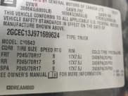 ✅ 2007 Chevrolet Silverado 1500 1LT • VIN: 2GCEC13J971689624 • Lot: 42121216. Wystawiony na IAAI z przebiegiem 171 156 mil. Bezpłatny archiwum sprzedaży aukcyjnych z USA i szczegółowy raport historii pojazdu na DreamBid. Zdjęcie 9.