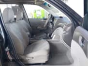 ✅ 2009 Subaru Forester X • VIN: JF2SH636X9H717090 • Lot: 43188925. Listed on IAAI with 267,306 mi. Free auction sales archive from the USA and detailed vehicle history report at DreamBid. Image 5.