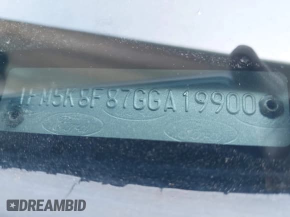 ✅ 2016 Ford Explorer Limited • VIN: 1FM5K8F87GGA19900 • Lot: 42071675. Wystawiony na IAAI z przebiegiem 179 210 mil. Bezpłatny archiwum sprzedaży aukcyjnych z USA i szczegółowy raport historii pojazdu na DreamBid. Zdjęcie 9.