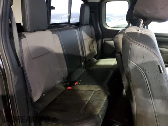 ✅ 2017 Nissan Titan S • VIN: 1N6AA1CK1HN562022 • Lot: 45210765. Wystawiony na Copart z przebiegiem 65 735 mil. Bezpłatny archiwum sprzedaży aukcyjnych z USA i szczegółowy raport historii pojazdu na DreamBid. Zdjęcie 10.