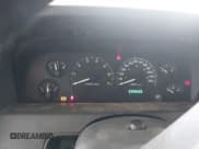 ✅ 2002 Jeep Grand Cherokee Laredo • VIN: 1J4GW48NX2C196495 • Lot: 42781267. Listed on IAAI with 209,655 mi. Free auction sales archive from the USA and detailed vehicle history report at DreamBid. Image 7.