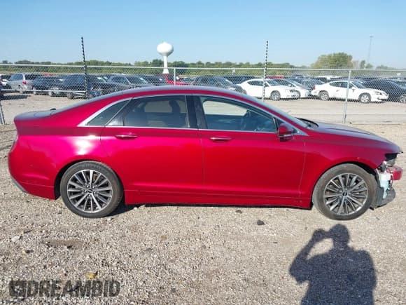 ✅ 2018 Lincoln MKZ Premiere • VIN: 3LN6L5A93JR625615 • Lot: 43318189. Wystawiony na IAAI z przebiegiem 105 705 mil. Bezpłatny archiwum sprzedaży aukcyjnych z USA i szczegółowy raport historii pojazdu na DreamBid. Zdjęcie 14.