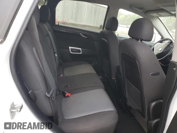 ✅ 2014 Chevrolet Captiva Sport LS • VIN: 3GNAL2EKXES549309 • Lot: 50630065. Wystawiony na Copart z przebiegiem 134 490 mil. Bezpłatny archiwum sprzedaży aukcyjnych z USA i szczegółowy raport historii pojazdu na DreamBid. Zdjęcie 11.