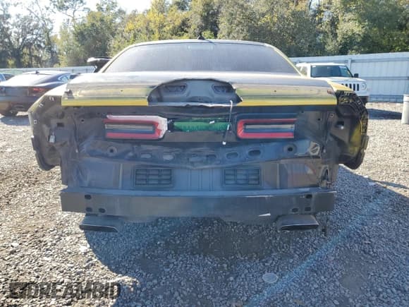 ✅ 2015 Dodge Challenger R/T Plus • VIN: 2C3CDZBT1FH906048 • Lot: 90333255. Wystawiony na Copart z przebiegiem 131 108 mil. Bezpłatny archiwum sprzedaży aukcyjnych z USA i szczegółowy raport historii pojazdu na DreamBid. Zdjęcie 6.